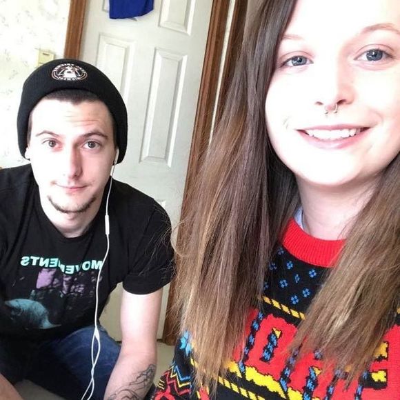 Meet your Posher, Skylar - Picture 1 of 1